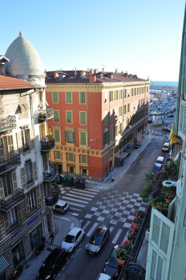 Apartment Proche Du Port *
