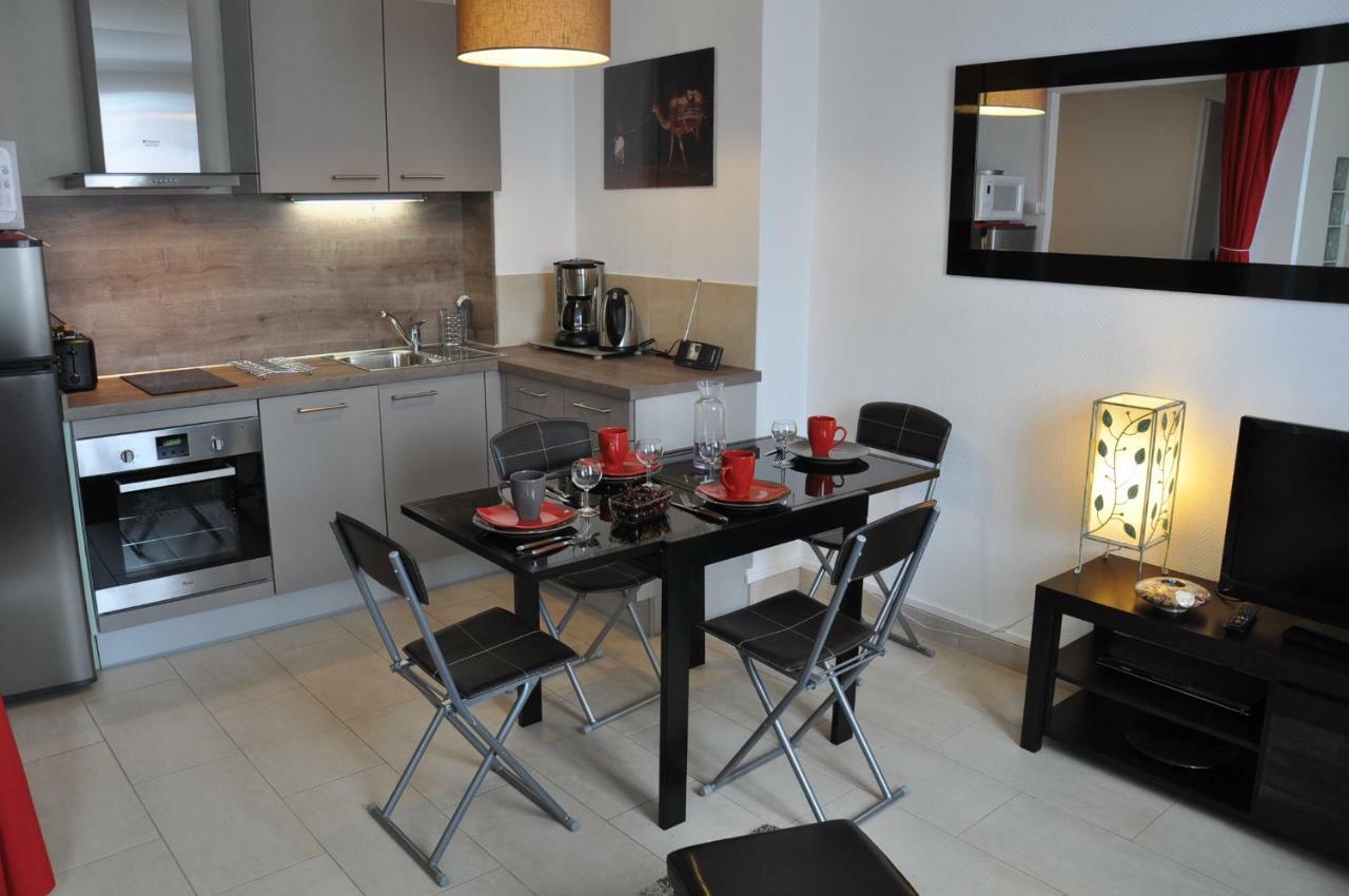 Apartment Proche Du Port Nice