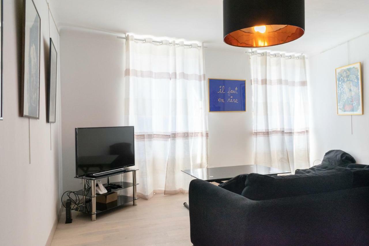 Place Du Pin Apartment Nice