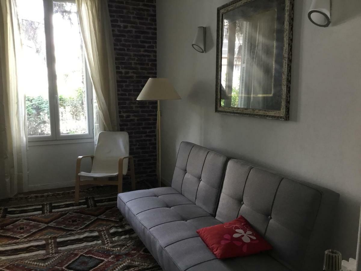 Mimosas Apartment *