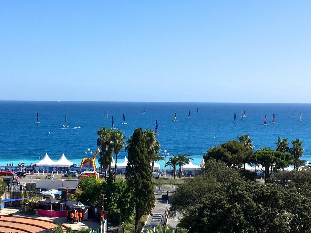 Unique Sea View Apartment, Center, 100m2 *