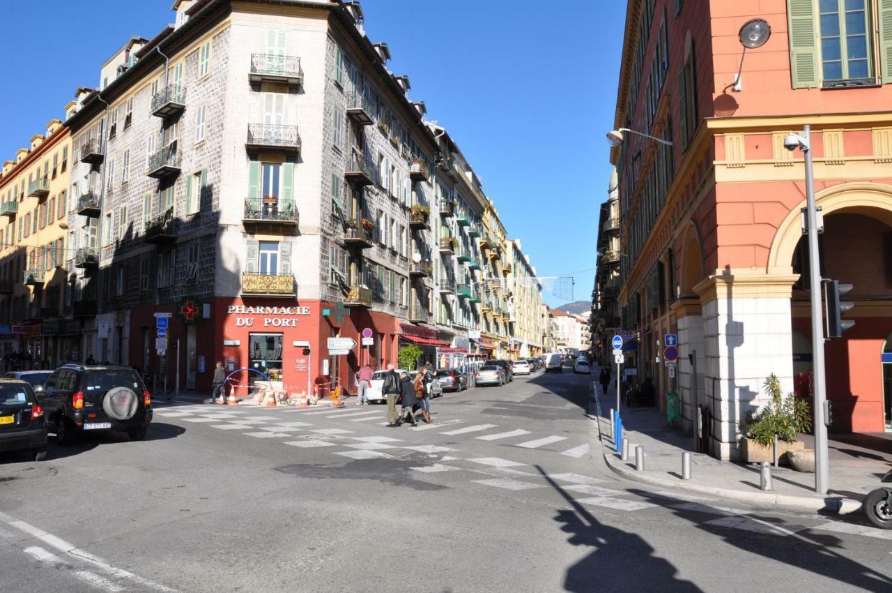 Apartment Proche Du Port Nice