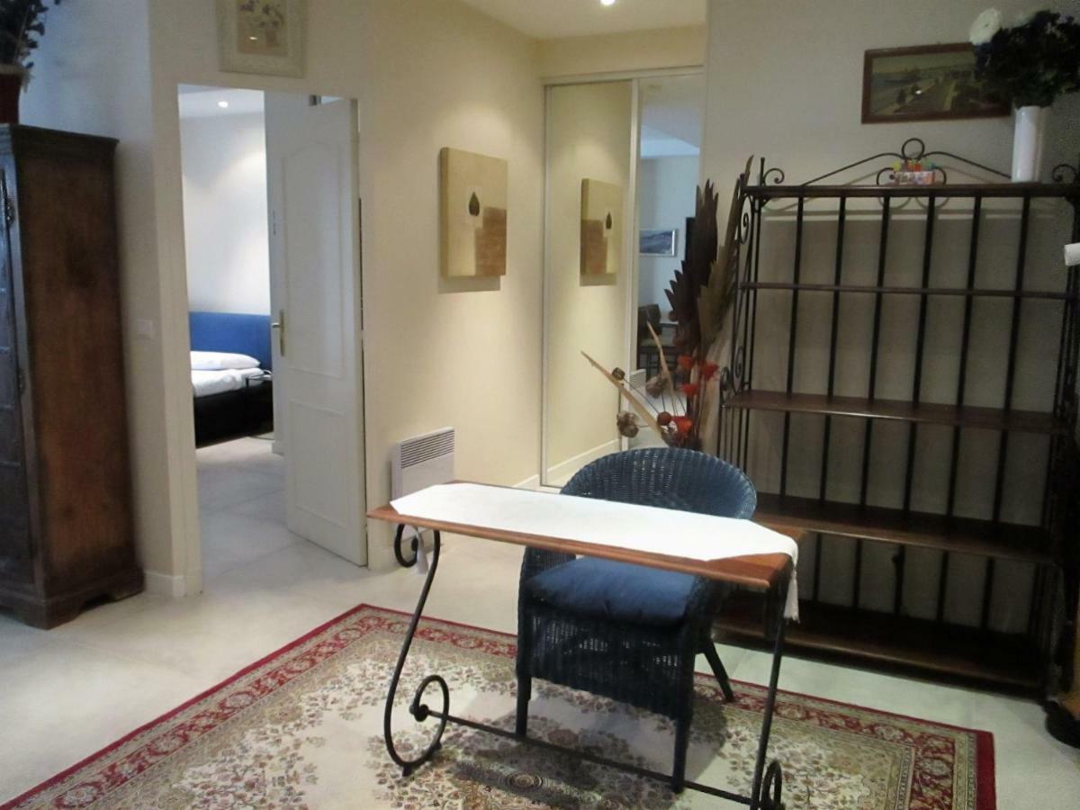 Appartement In Rue Halevy - Ric