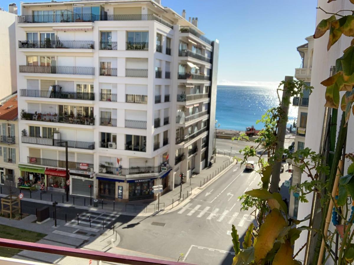 City Promenade Apartment *