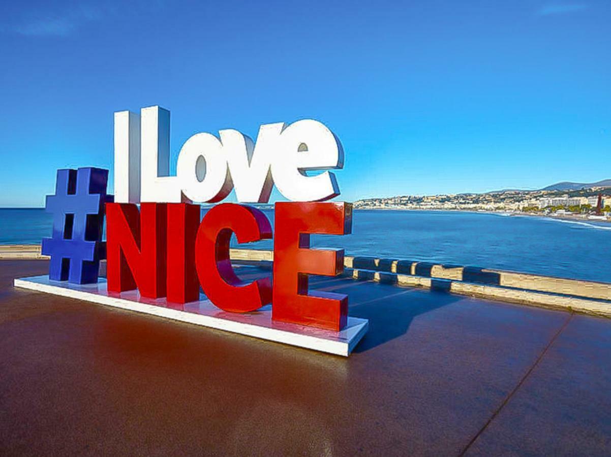 Confortable 3 Pieces Avec Superbe Vue Mer Nice