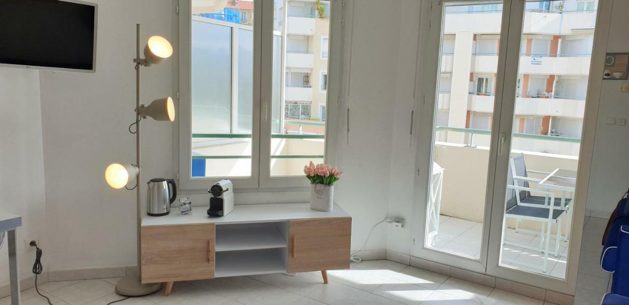 Alery Terrace Ac Wifi By Affitto-nizza