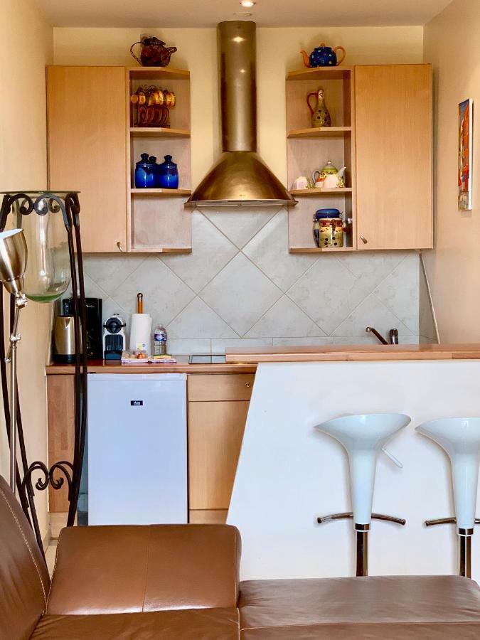 Boulevard Victor Hugo Apartment *