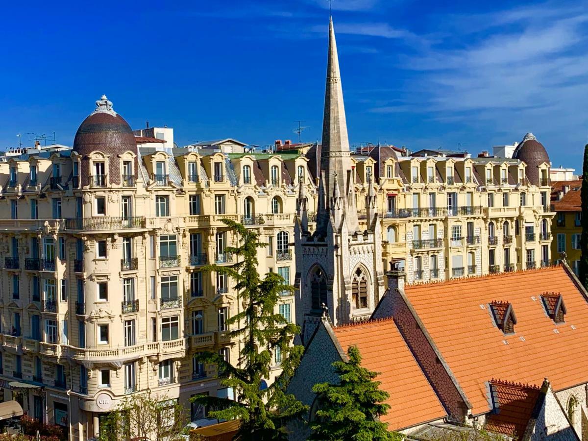 Boulevard Victor Hugo * Nice