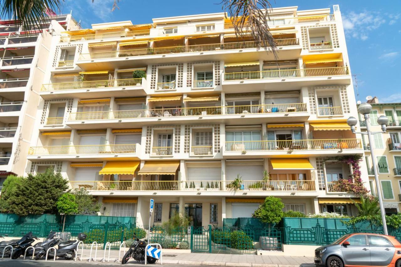 Apartment Beachfront Promenade Des *