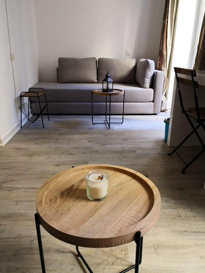 Carre Dor, Zone Pietonne, Studio Renove Au Calme Apartment Nice