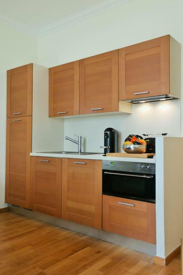 Apartment Roses & Ivy, Rue Du Congres *