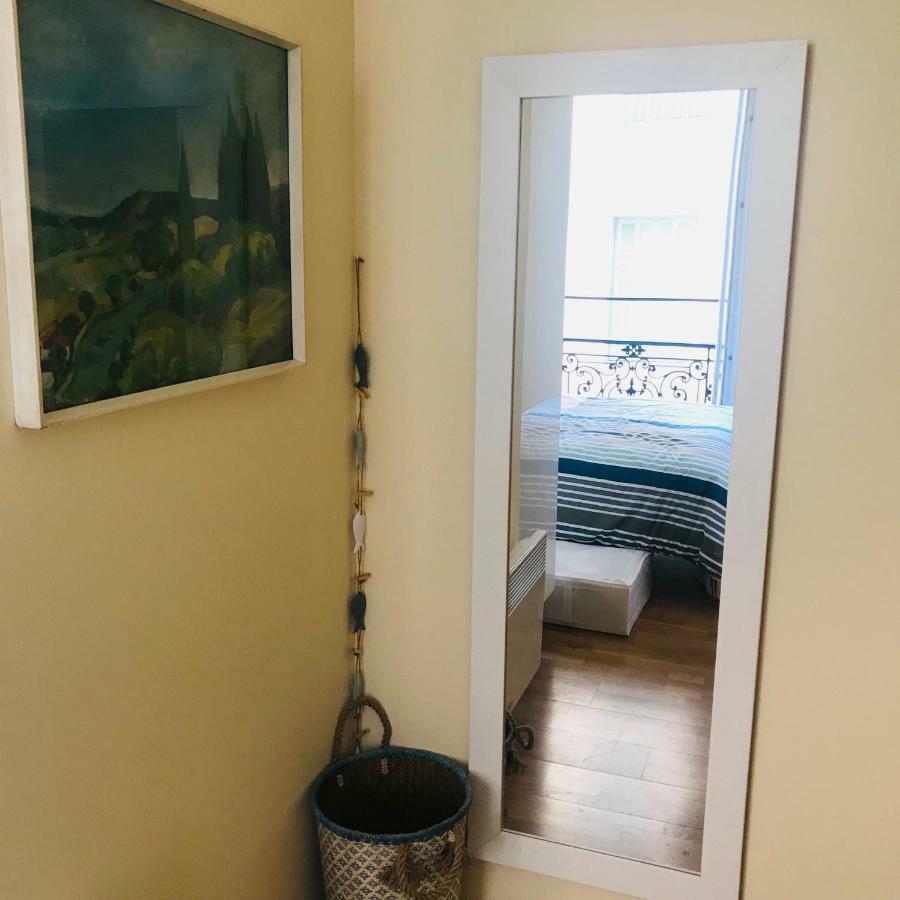 Roses & Ivy, Rue Du Congres Apartment