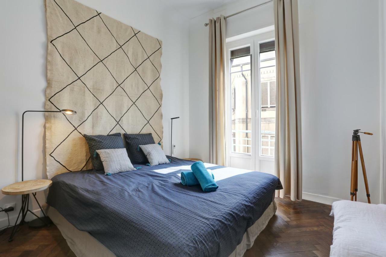 Apartment Le St Francois - Gorgeous Apt Art-deco,lift, A/c, 20 Meters Beach *