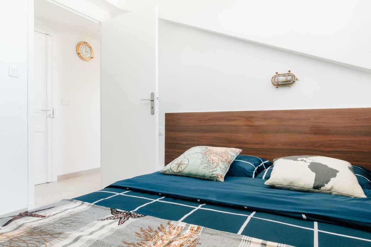 Adorable In Downtown Nice