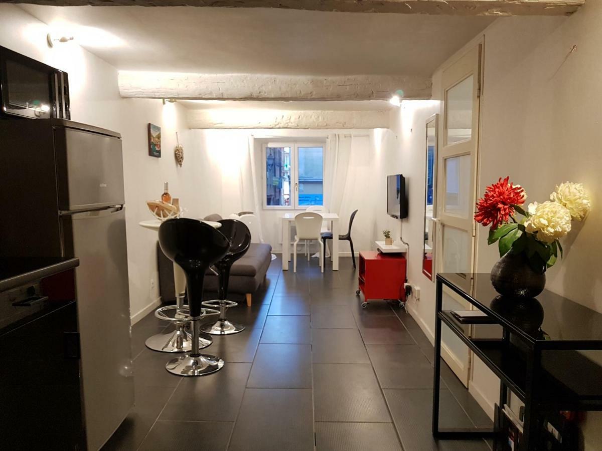 La Rose: Charming 2-room In The Heart Of - 3-min. From The Beach * Nice