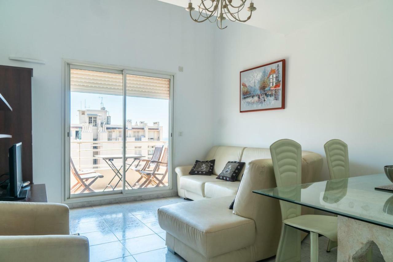 Floor Santa Barbara Apartment Nice