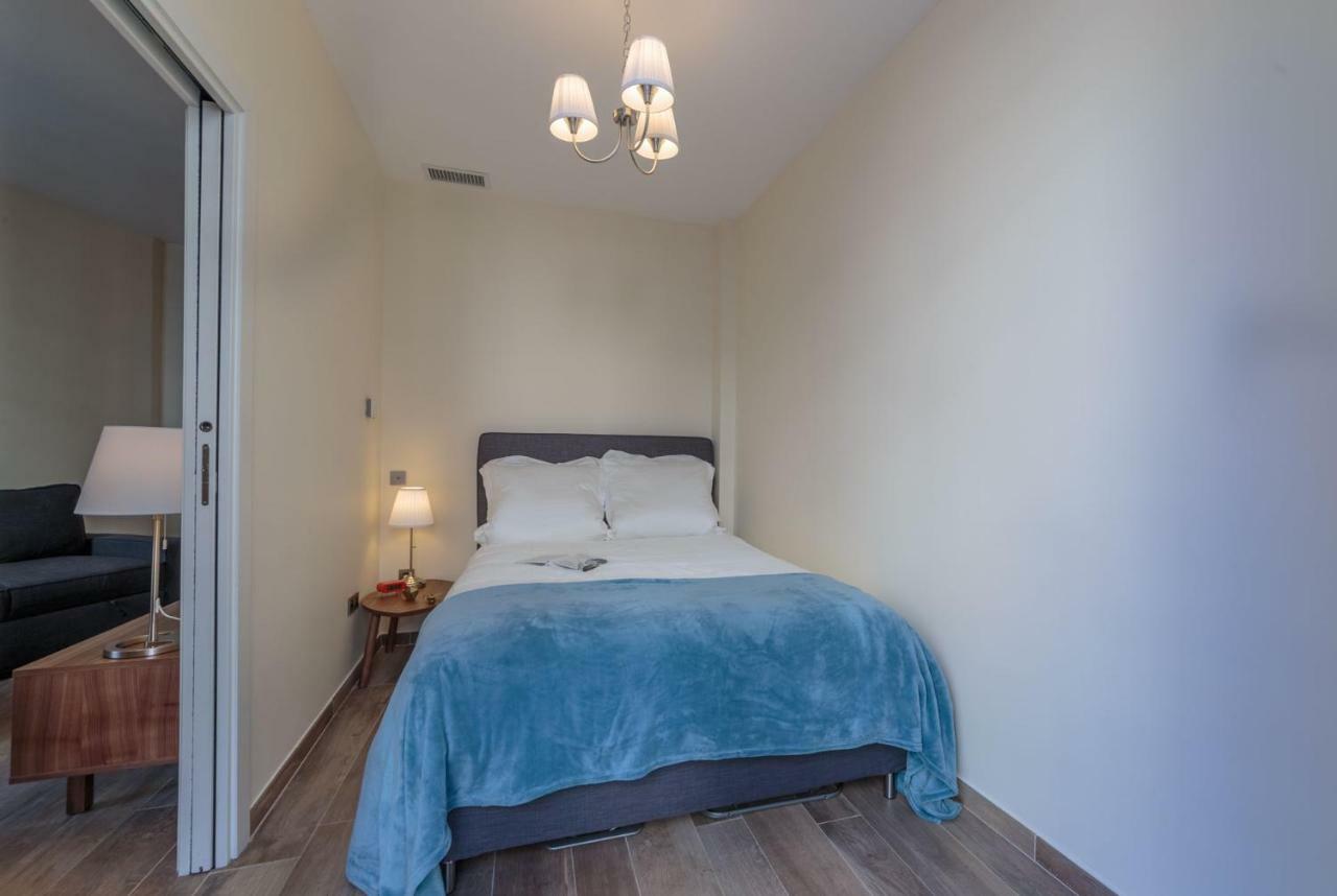 Apartment 100m From The Sea *