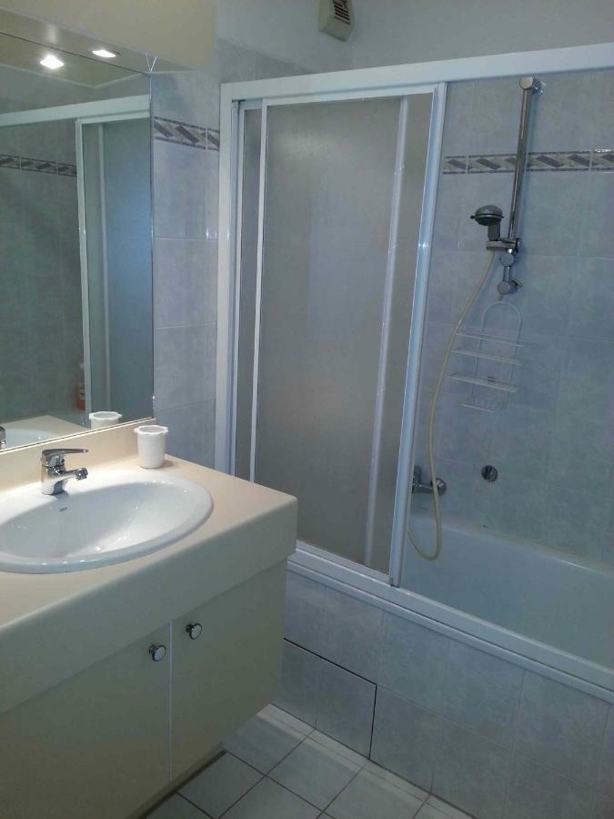 Vieux Nice, Grand 2 Pieces Sur Jardins, Parking, Calme Nice