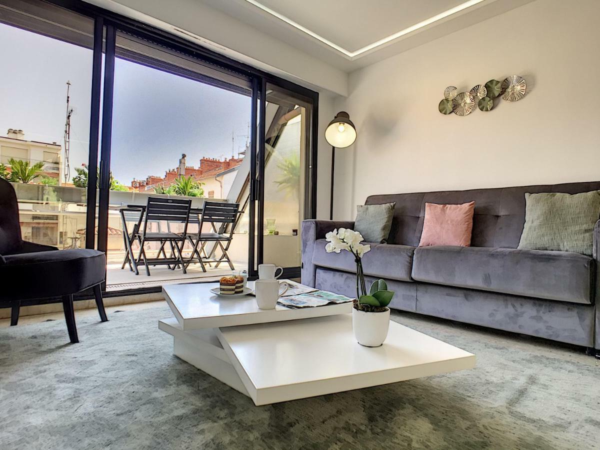 Nestor&jeeves - Diamond Bay Terrace - - Close Sea Apartment