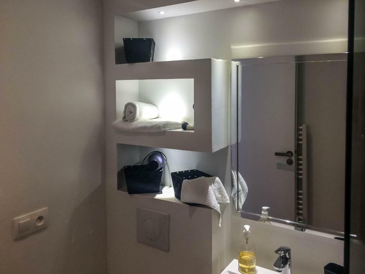 Nicolago Apartment *