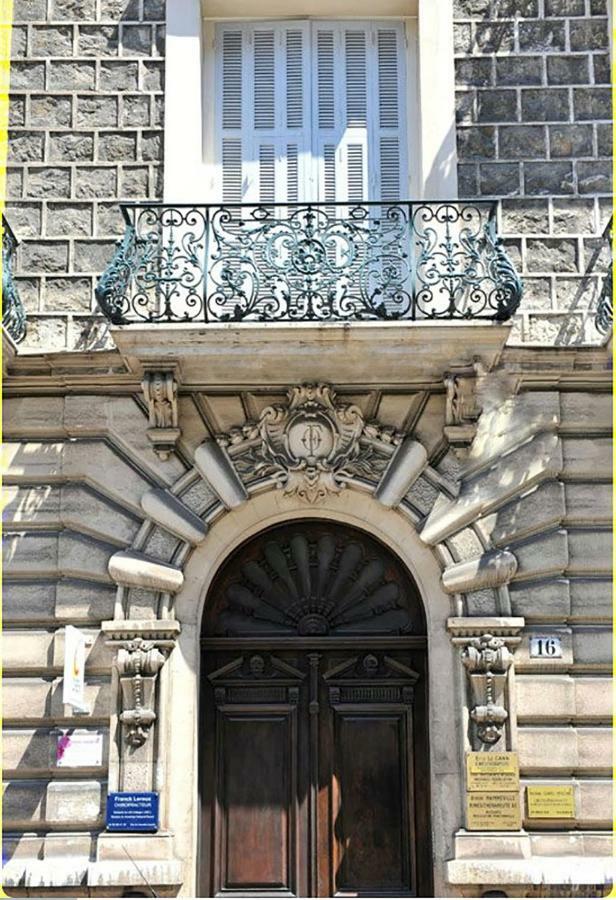 Palais Lapin *