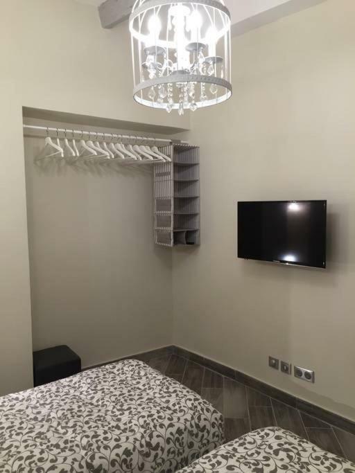 Apartment Beautiful Rue De La Croix Vieux Nice