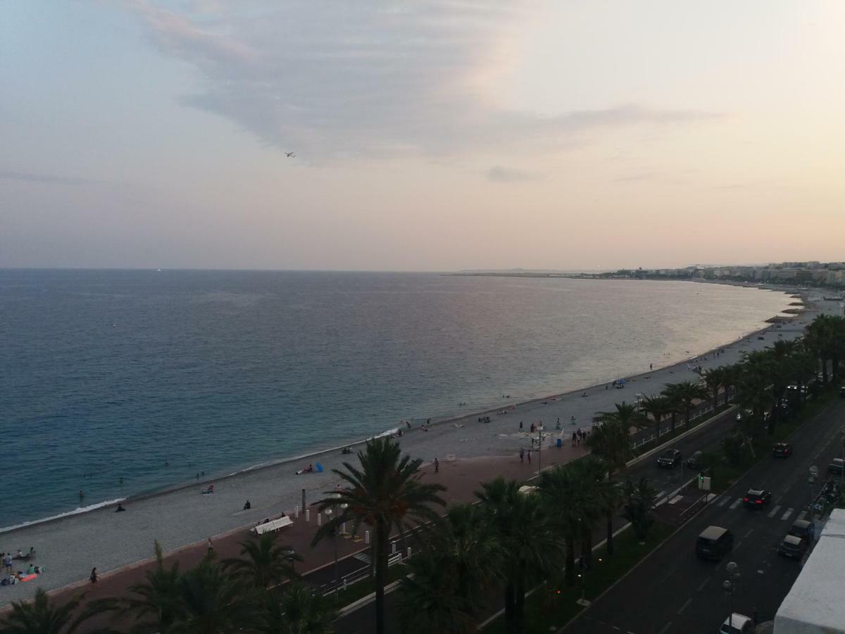 Promenade Des Anglais - Studio Seaside Apartment