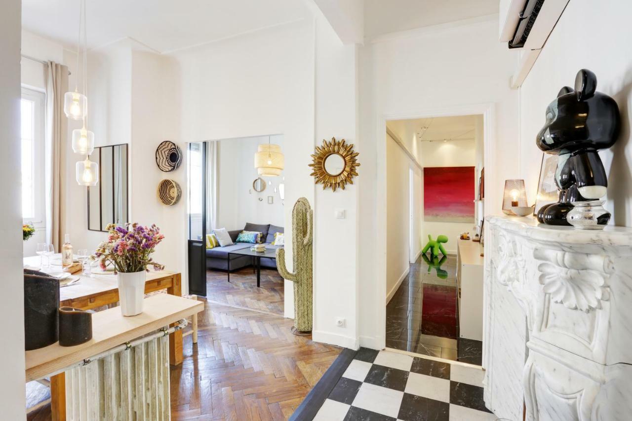 Le St Francois - Gorgeous Apt Art-deco,lift, A/c, 20 Meters Beach