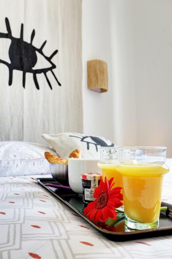 Le St Francois - Gorgeous Apt Art-deco,lift, A/c, 20 Meters Beach