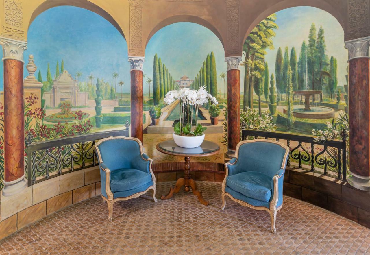 Chateau Des - Five Stars House *