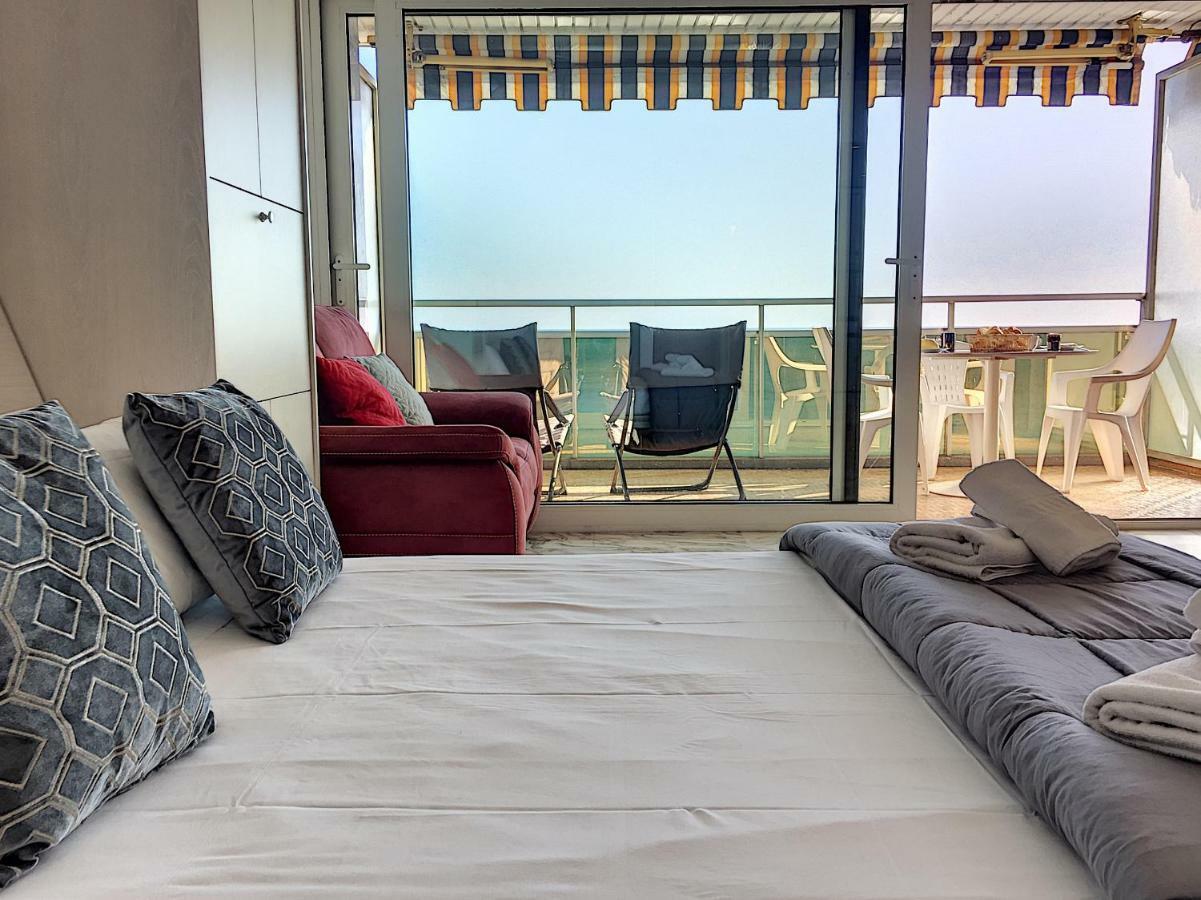 Nestor&jeeves - Terrasse Royal Luxembourg - - Sea Front *