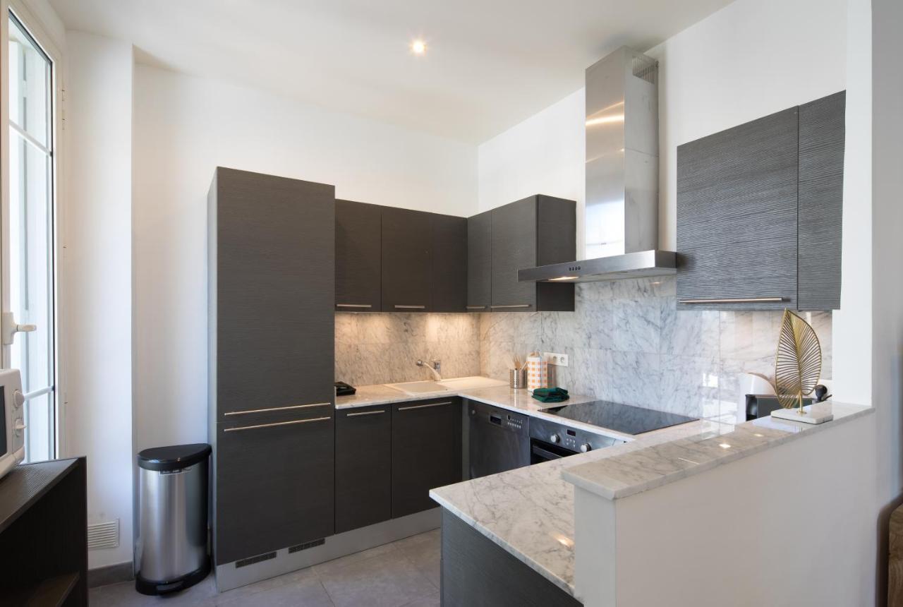 Emilia Apartment