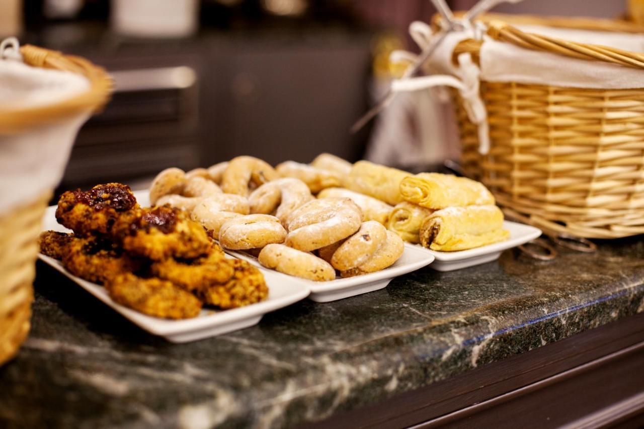 Hotel Restaurant Oasis