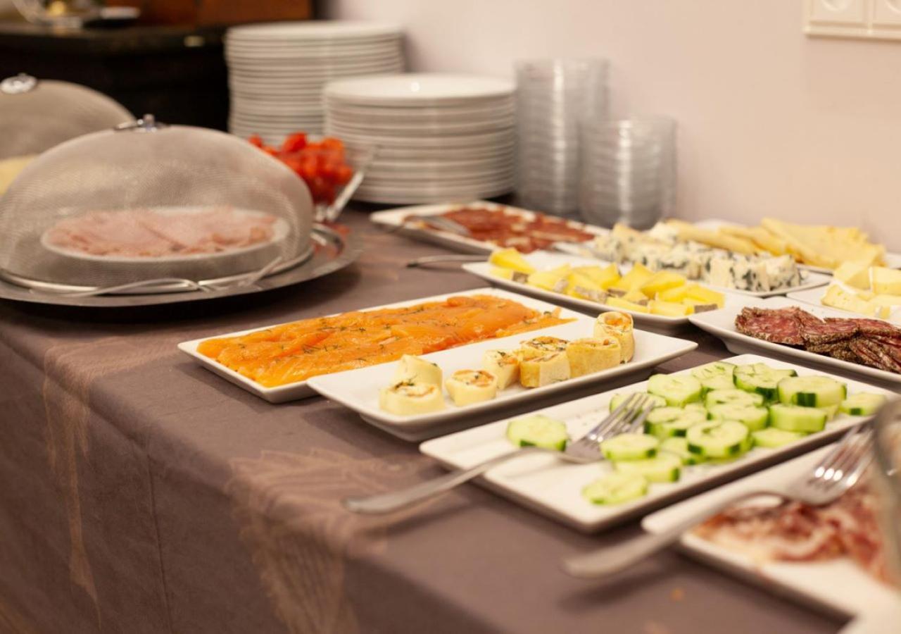 Hotel Restaurant Oasis Nice