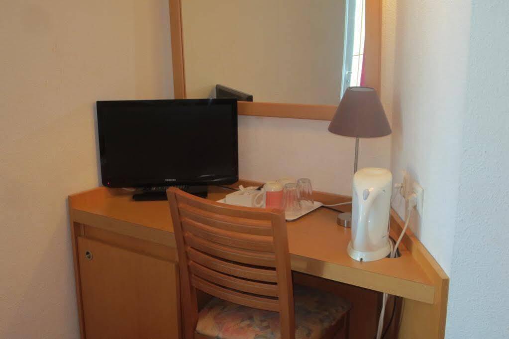 Hotel Restaurant Oasis 3*