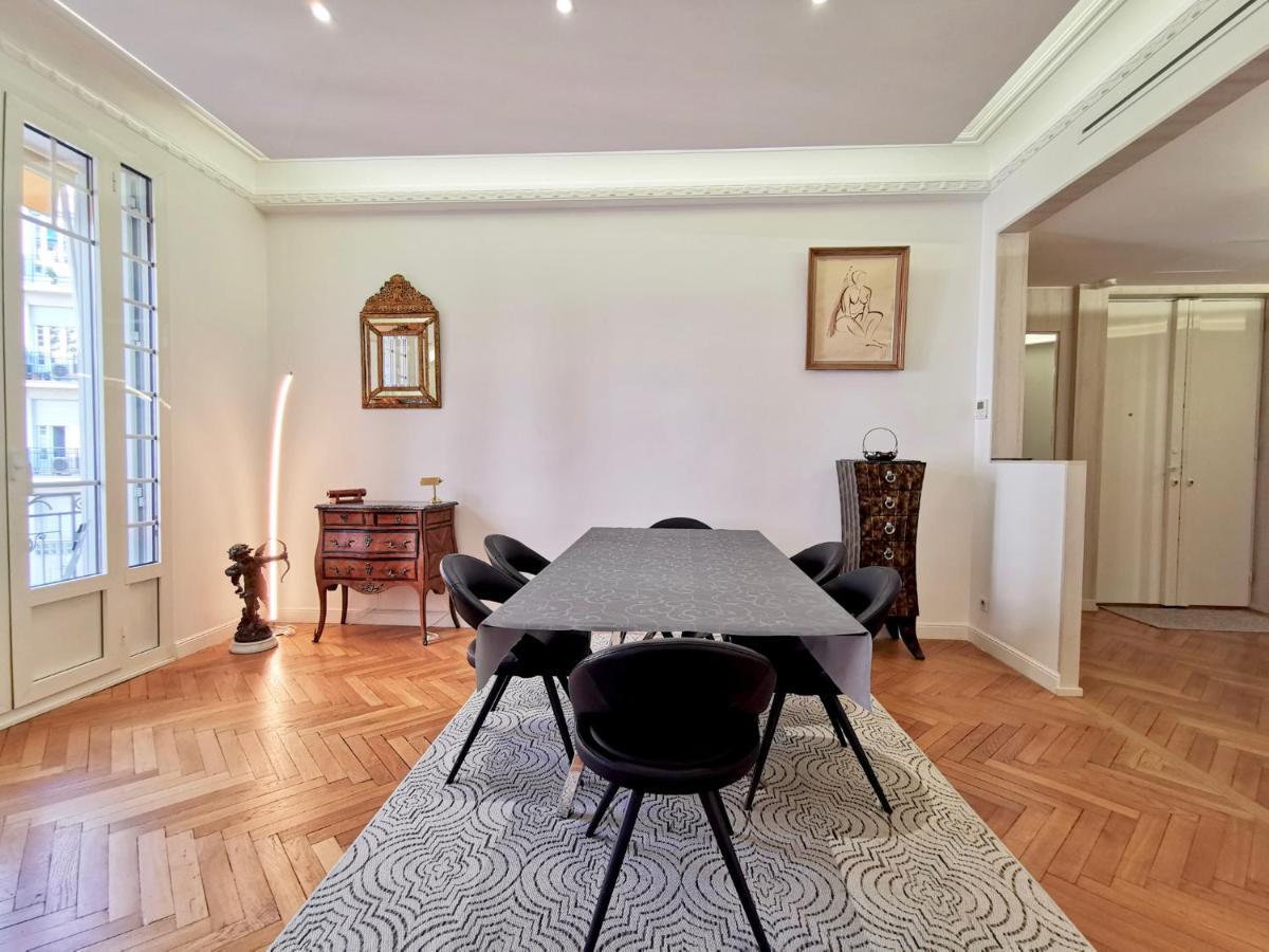 Luxury Baquis Apartment