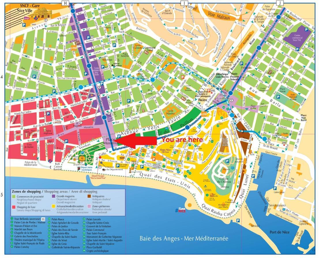 View On Principal Massena Place, Beach 2 Min Walk Apartamento