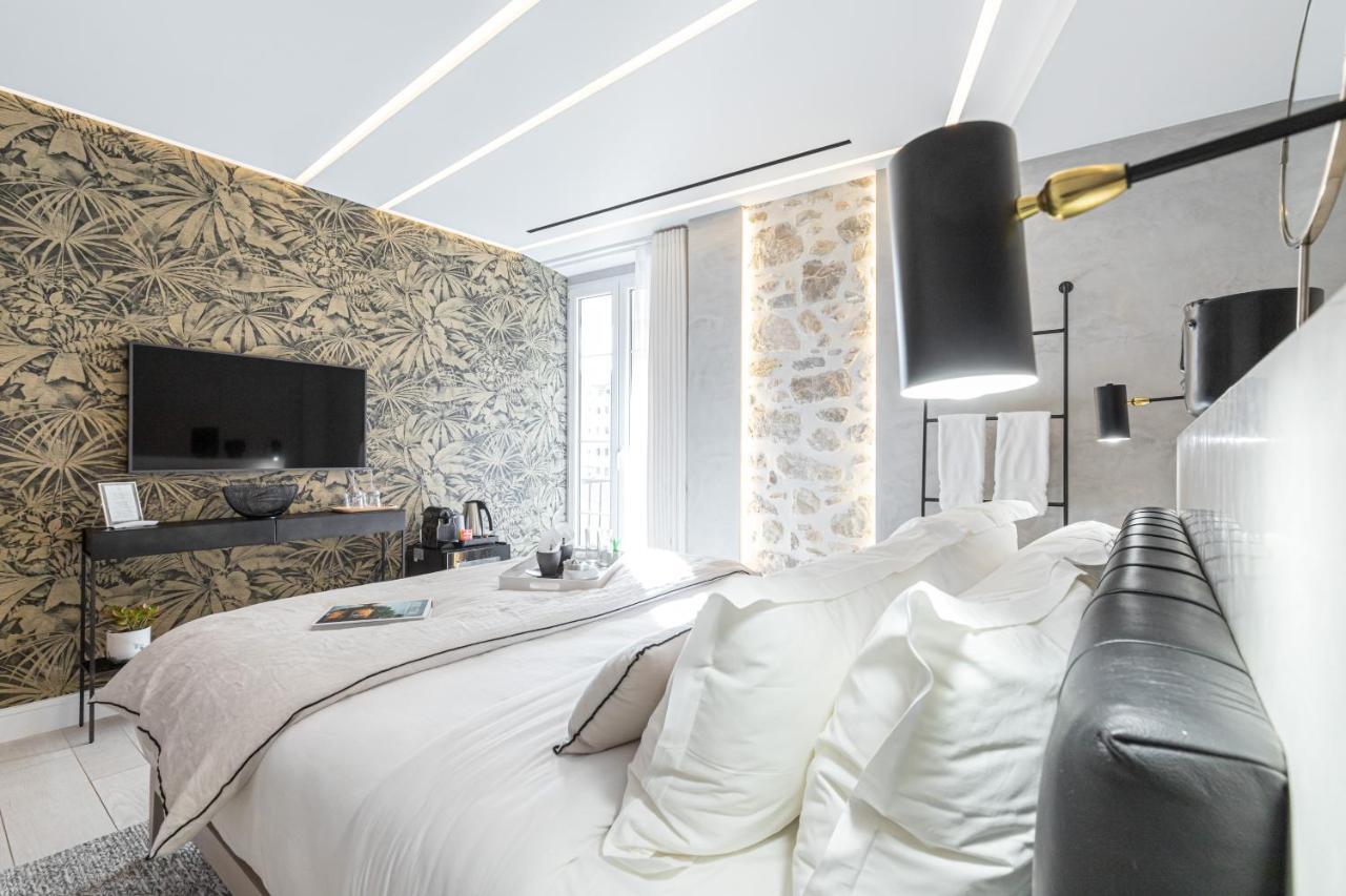Le Dortoir Boutique Suites Hotel