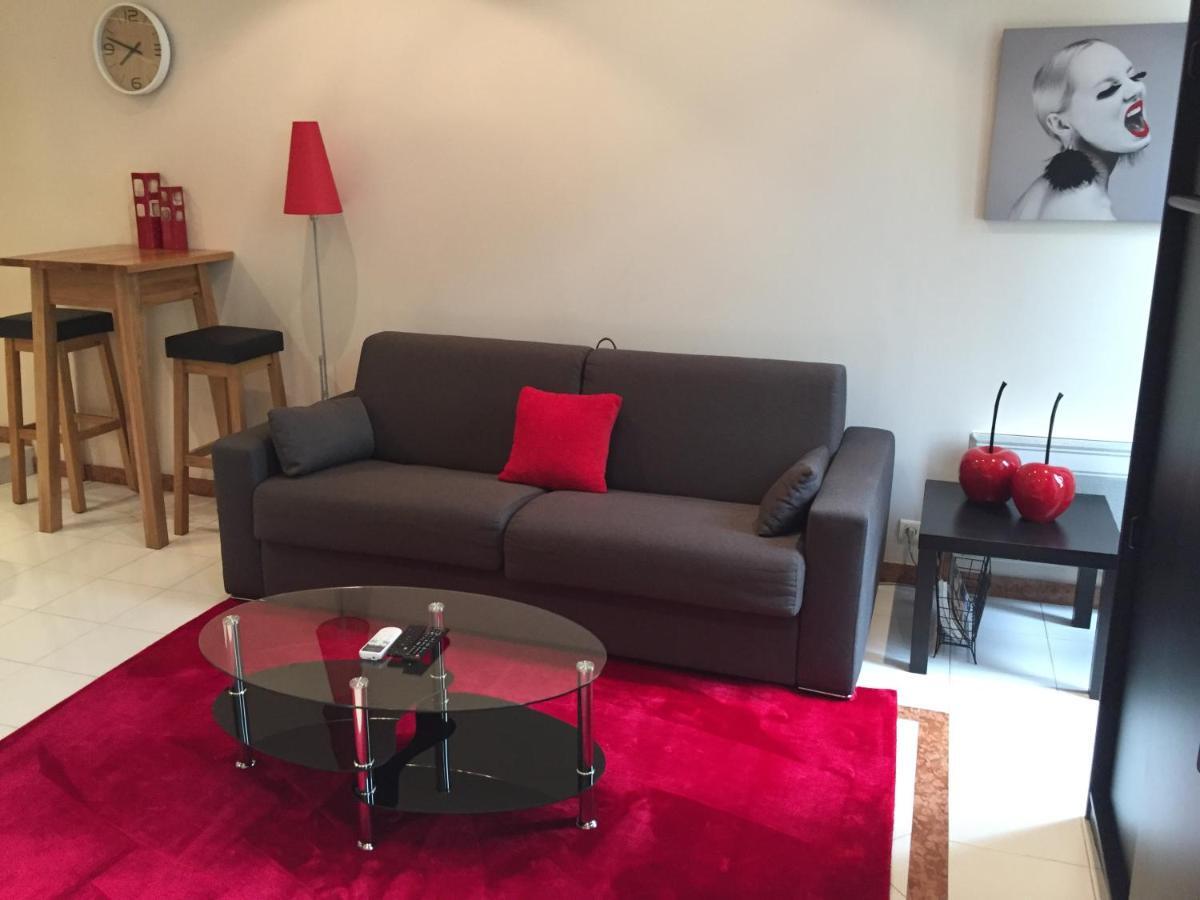 5 Maccarani Apartment