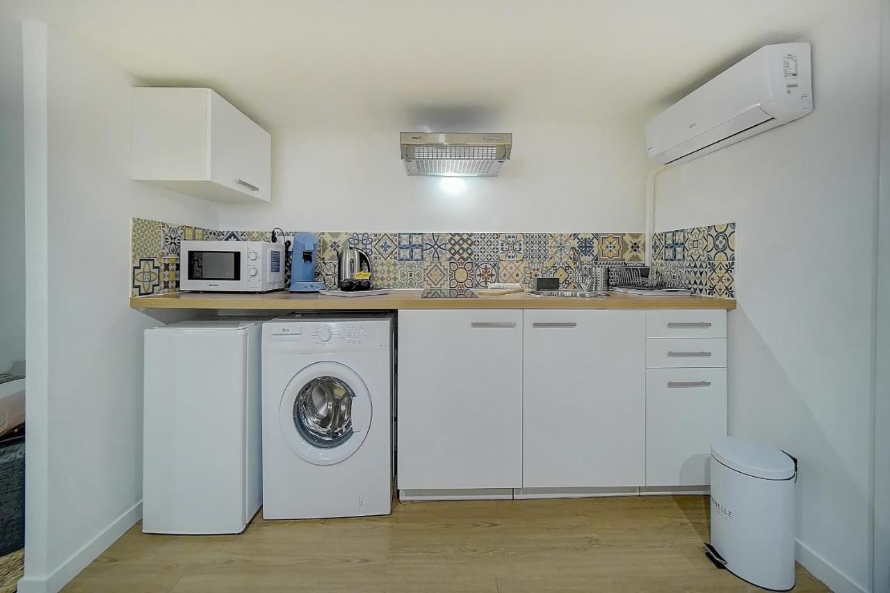 #31 Comfy Place In The Old Town Balcony & Ac 2min To Beach *