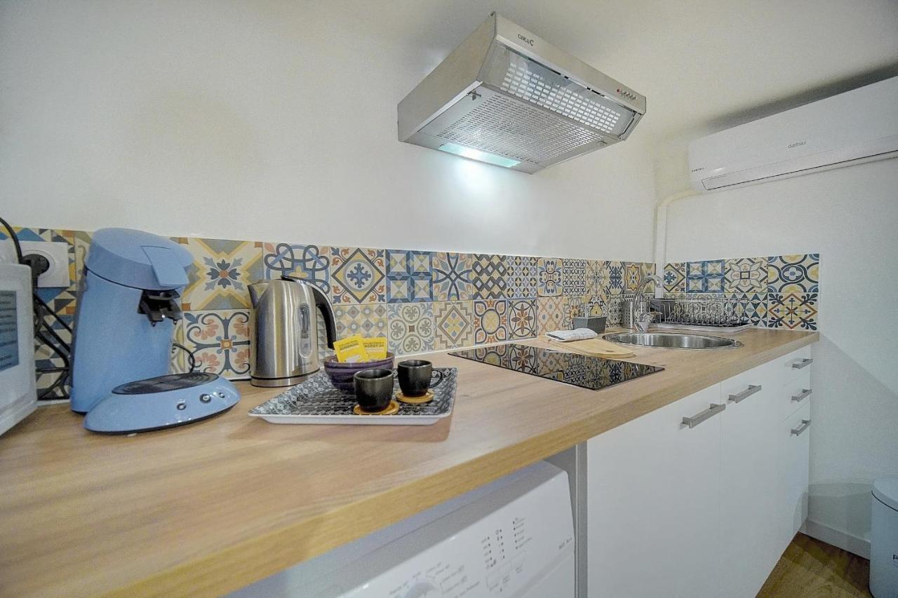 #31 Comfy Place In The Old Town Balcony & Ac 2min To Beach Apartment