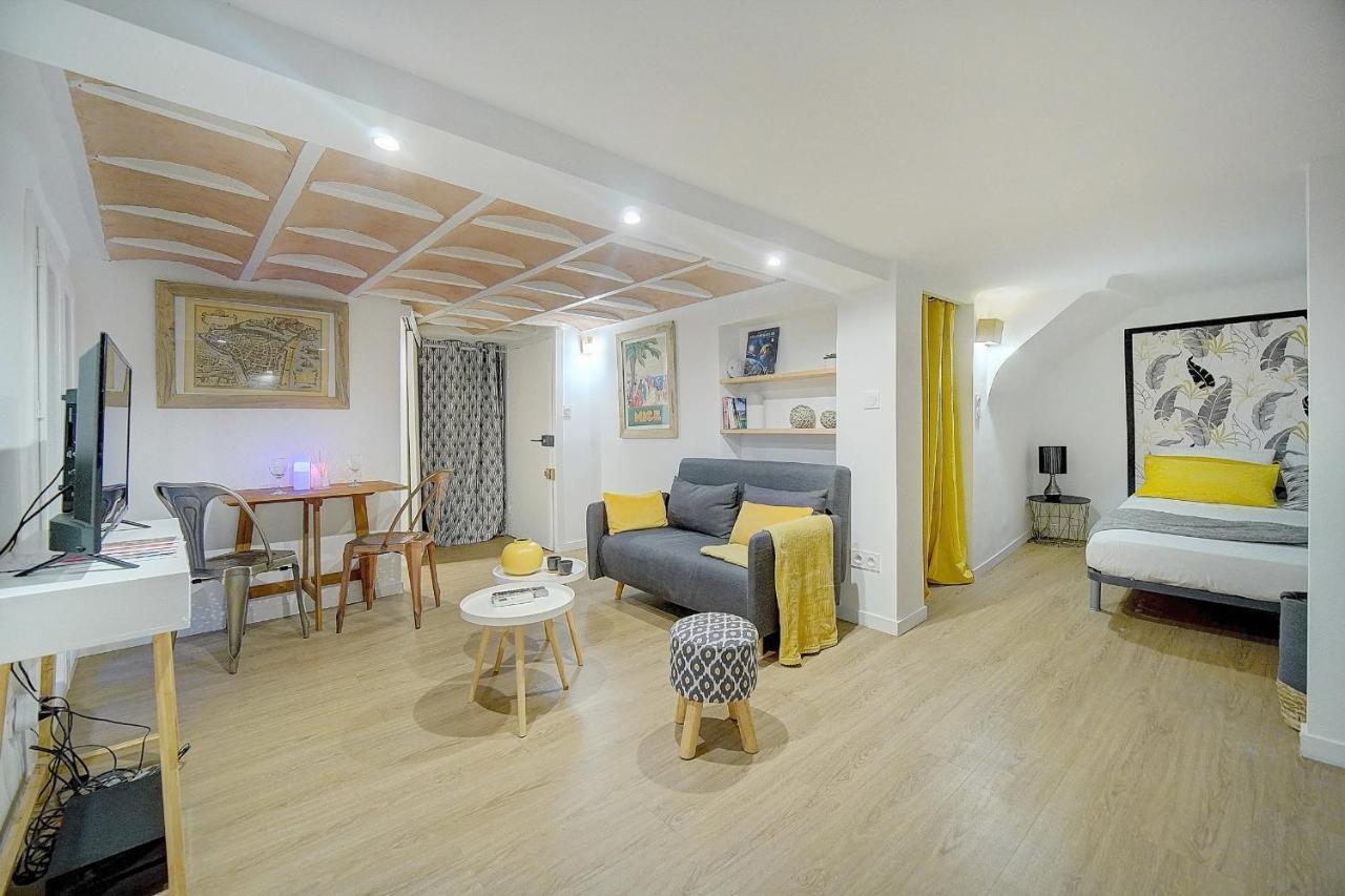 #31 Comfy Place In The Old Town Balcony & Ac 2min To Beach Apartment Nice