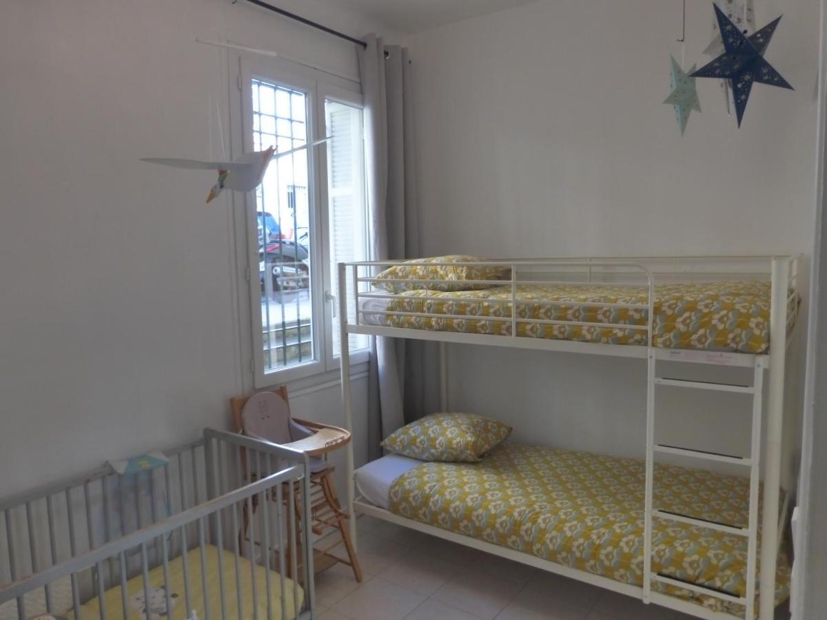 Apartment 6 Bedrooms Seaview House, Old Town