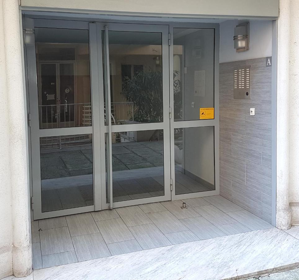 Centre - With Balcony And Stunning Sea View! Nice