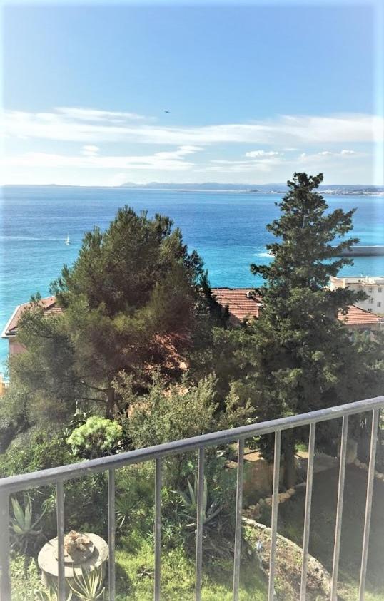Marbella Hotel *