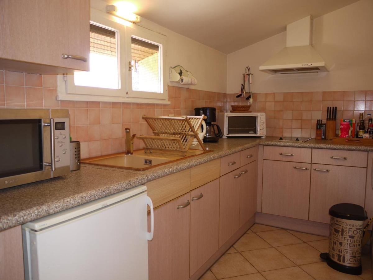 Studio 6 - A Quiet And Spacious Studio Flat In The Old Town Apartment