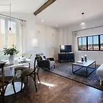 Cocoon Loft - Magnifique Loft Sous Toit, Refait A Neuf, Vues Splendides, Clim, Wifi Apartment *