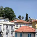 A Ensoleille Proche Centre Et Apartment
