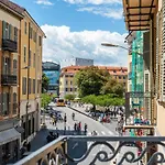 1 Cassini - Magnifique 2 Pieces Place Garibaldi - Balcon