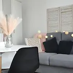 Nuances D'azur - Bel Azur Apartment *